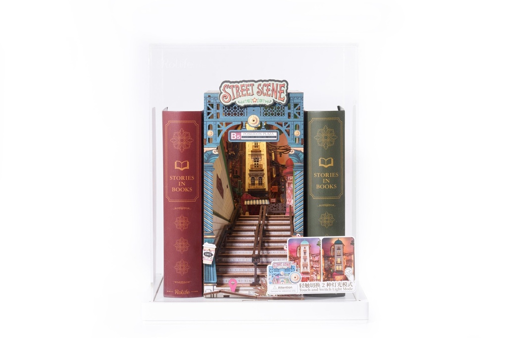 Sujetalibros Street Scene3