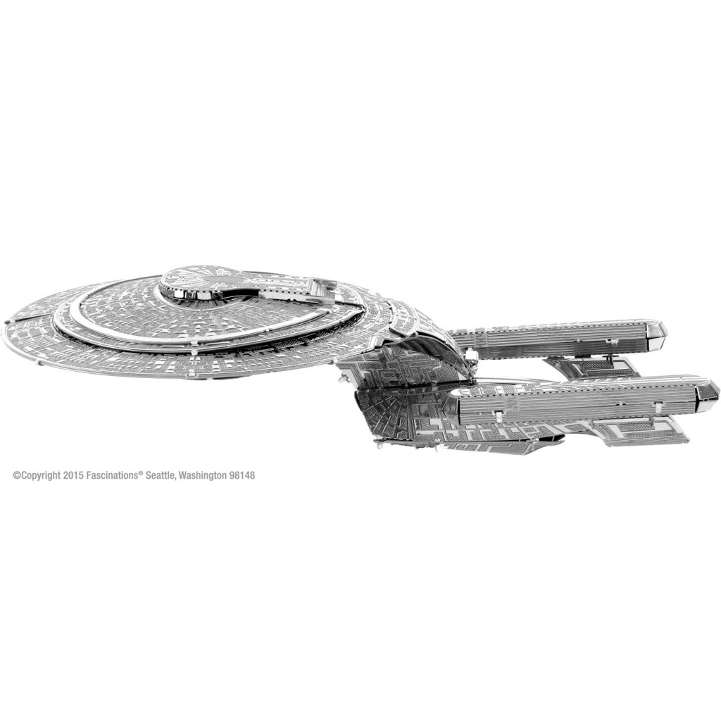 Star  Trek USS Enterprise NCC-1701- D